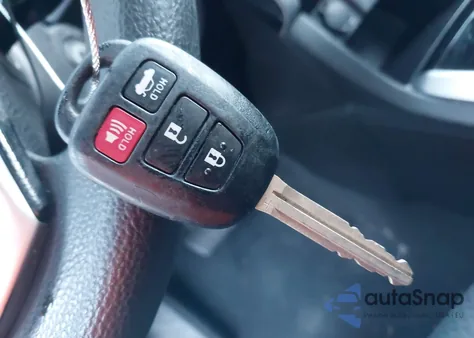 2017 Toyota Corolla Le из США, поврежденный, VIN 5YFBURHE0HP724807